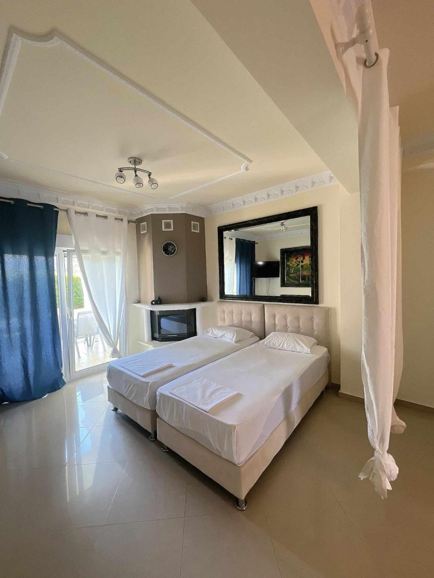 Apartments Alexandros Полихроно Экстерьер фото